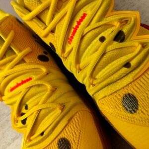 Nike Kyrie 5 SBSP - SpongeBob SquarePants Men's Sneakers in sz 11.5 - NWT in box